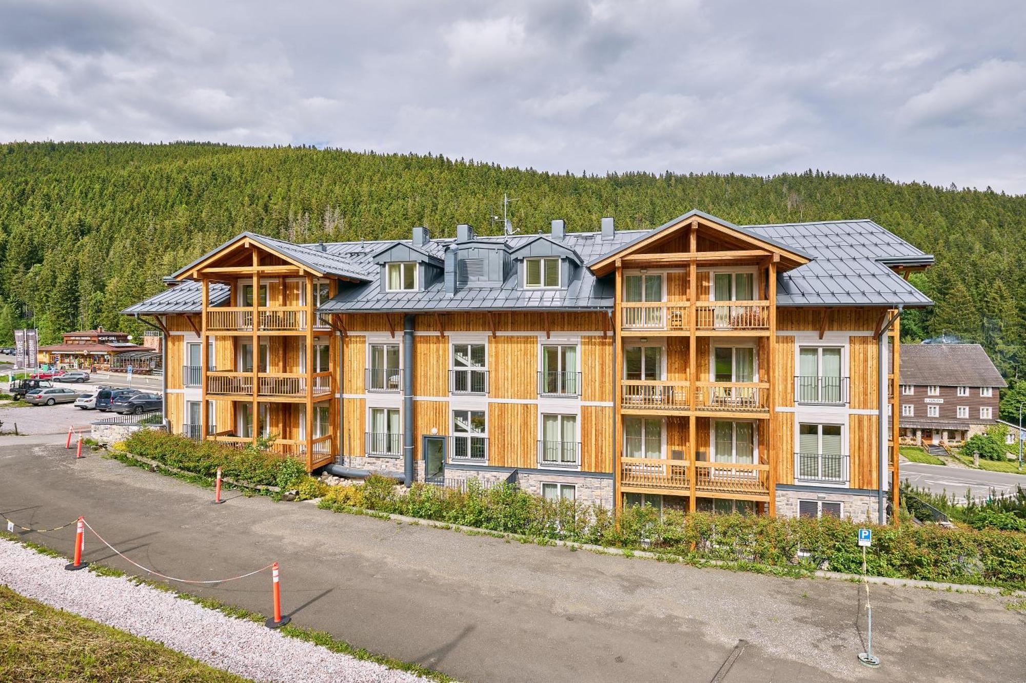 Aparthotel Kovarna Residence Pec pod Snezkou Exterior foto